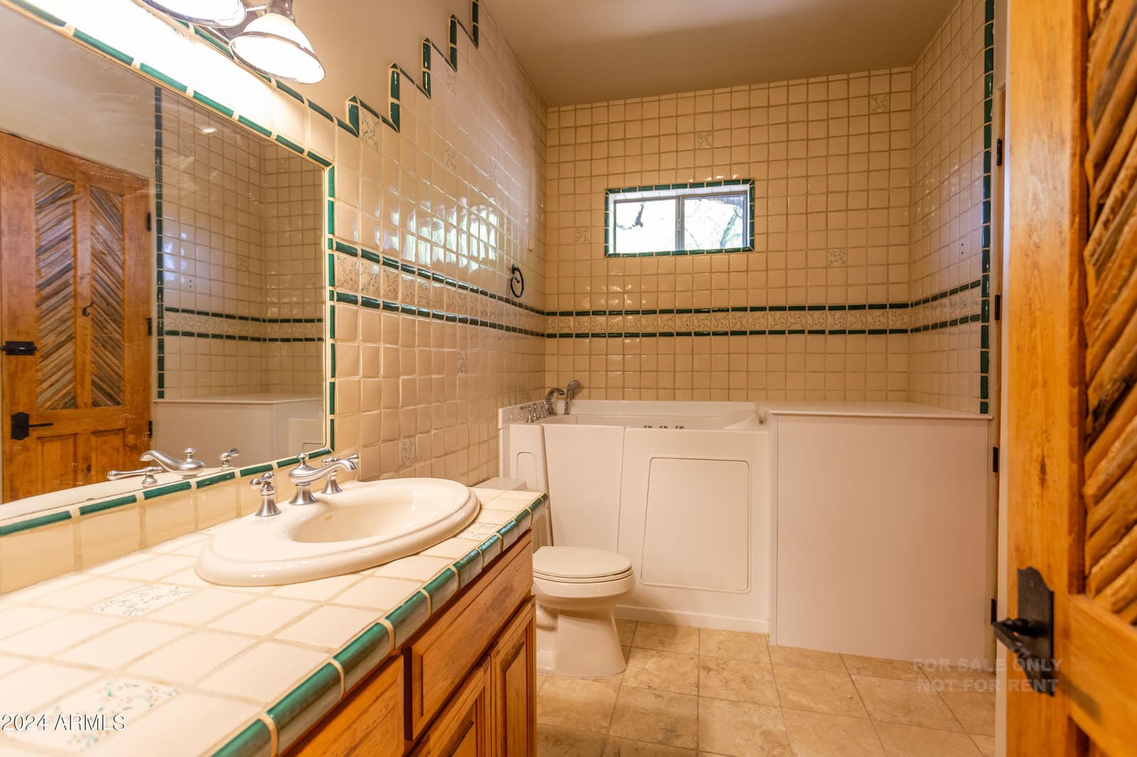 40777 N ECHO CANYON Drive, Cave Creek, AZ 85331 — photo 40 of 94