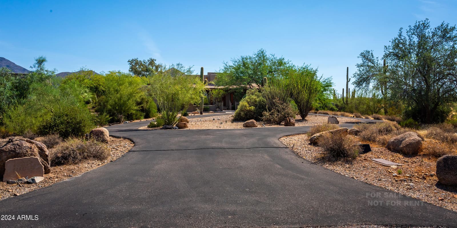 40777 N ECHO CANYON Drive, Cave Creek, AZ 85331 — photo 71 of 94