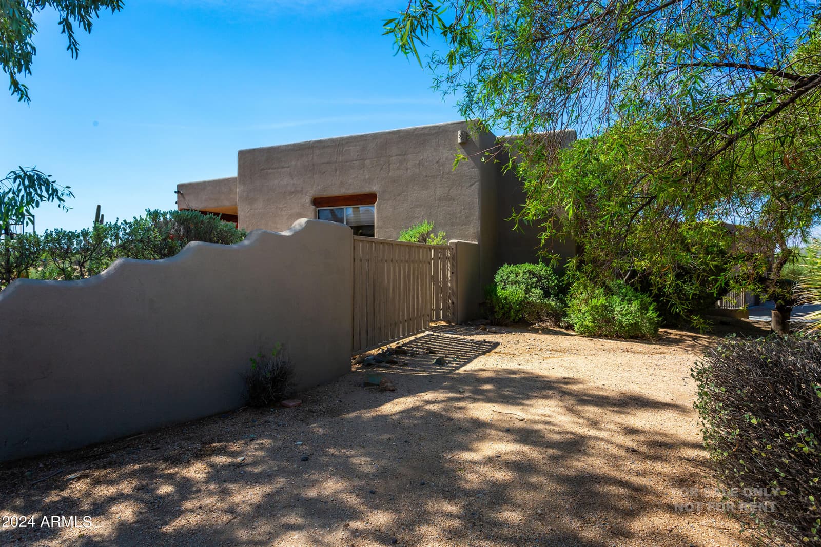 40777 N ECHO CANYON Drive, Cave Creek, AZ 85331 — photo 74 of 94