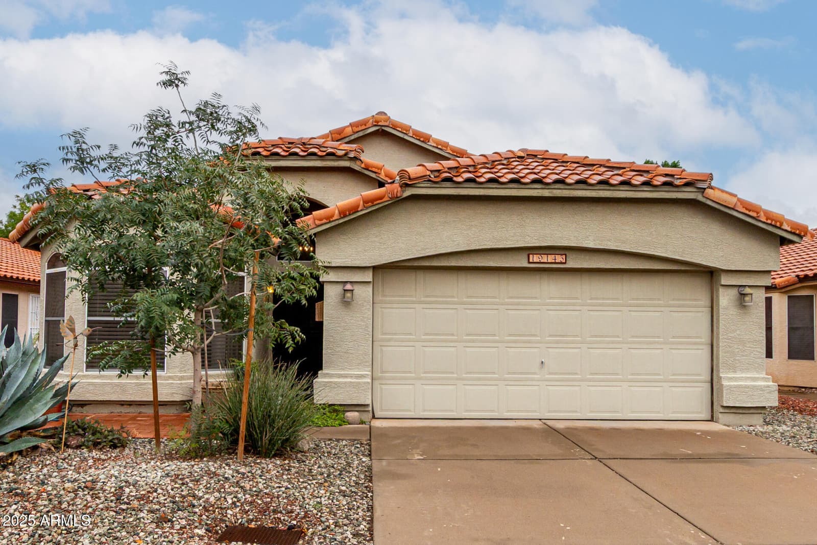 19145 N 75TH Drive, Glendale, AZ 85308 — photo 2 of 25