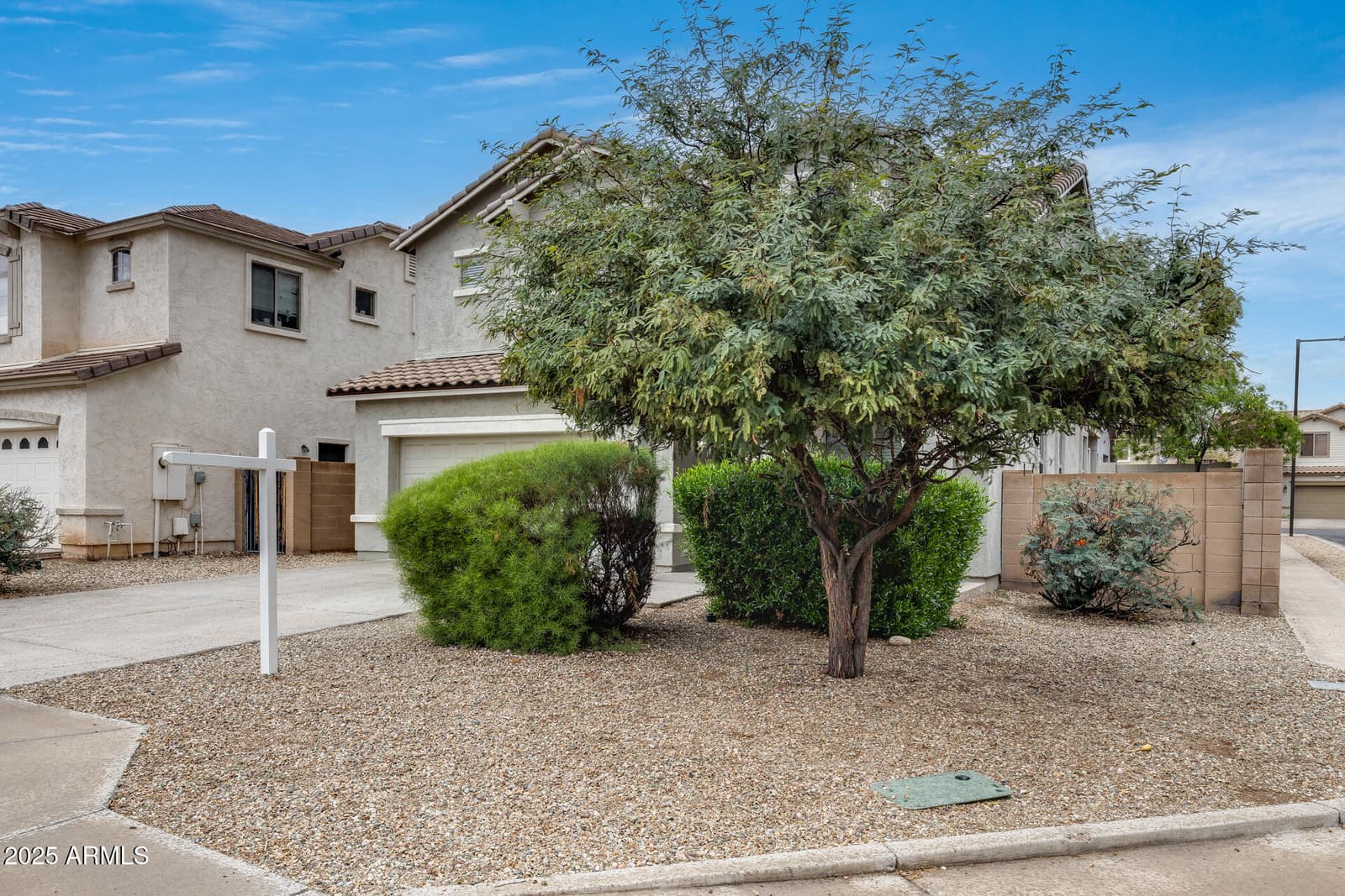 17602 W MANDALAY Lane, Surprise, AZ 85388 — photo 7 of 44