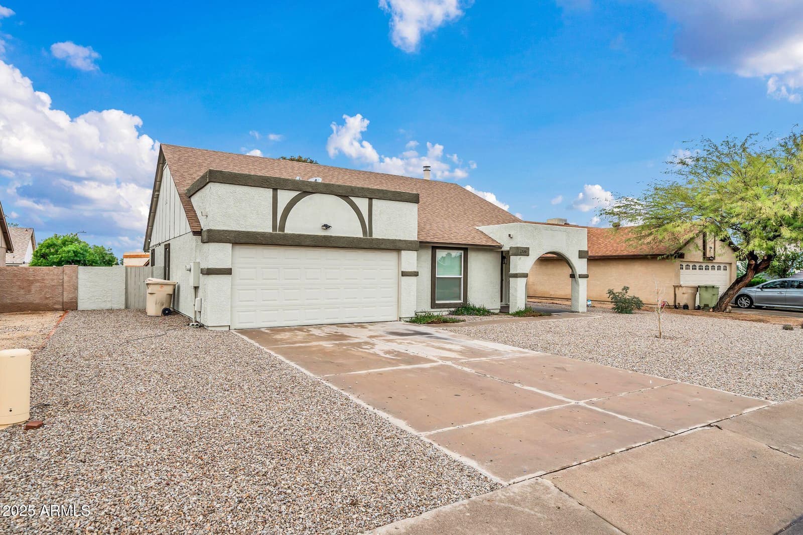 6720 N 71st Avenue, Glendale, AZ 85303 — photo 4 of 38