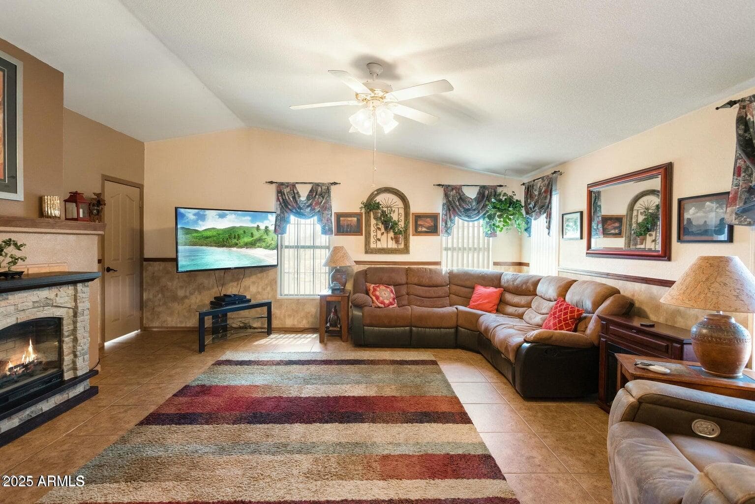 5780 S Mescalero Road, Hereford, AZ 85615 — photo 4 of 45