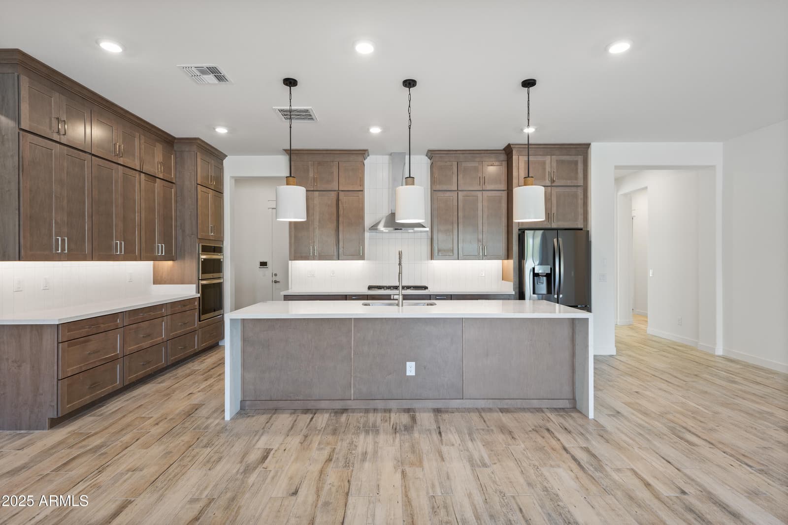 7592 W EVANS Drive, Peoria, AZ 85381 — photo 18 of 51