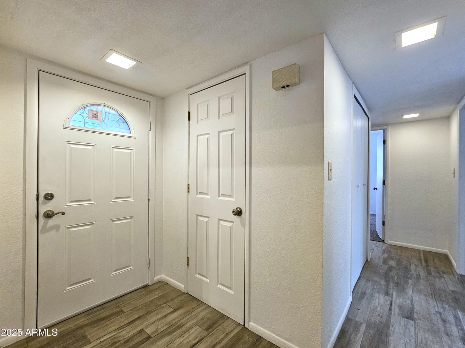 332 PRAIRIE Street, Sierra Vista, AZ 85635 — photo 4 of 21