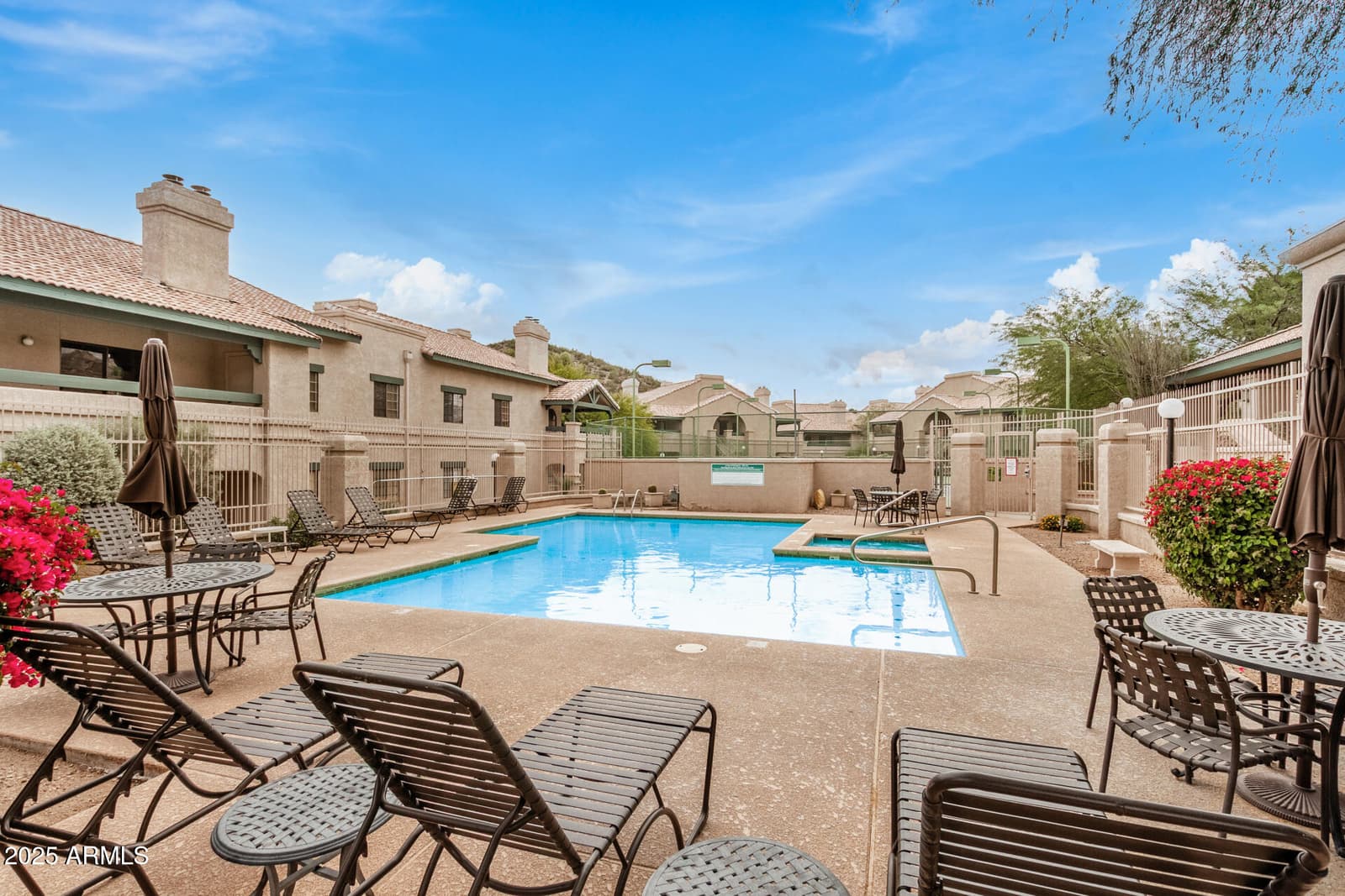 101 S PLAYERS CLUB Drive 22201, Tucson, AZ 85745 — photo 30 of 32