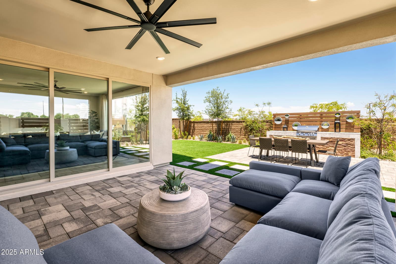 1534 E COCONINO Way, Gilbert, AZ 85298 — photo 11 of 15