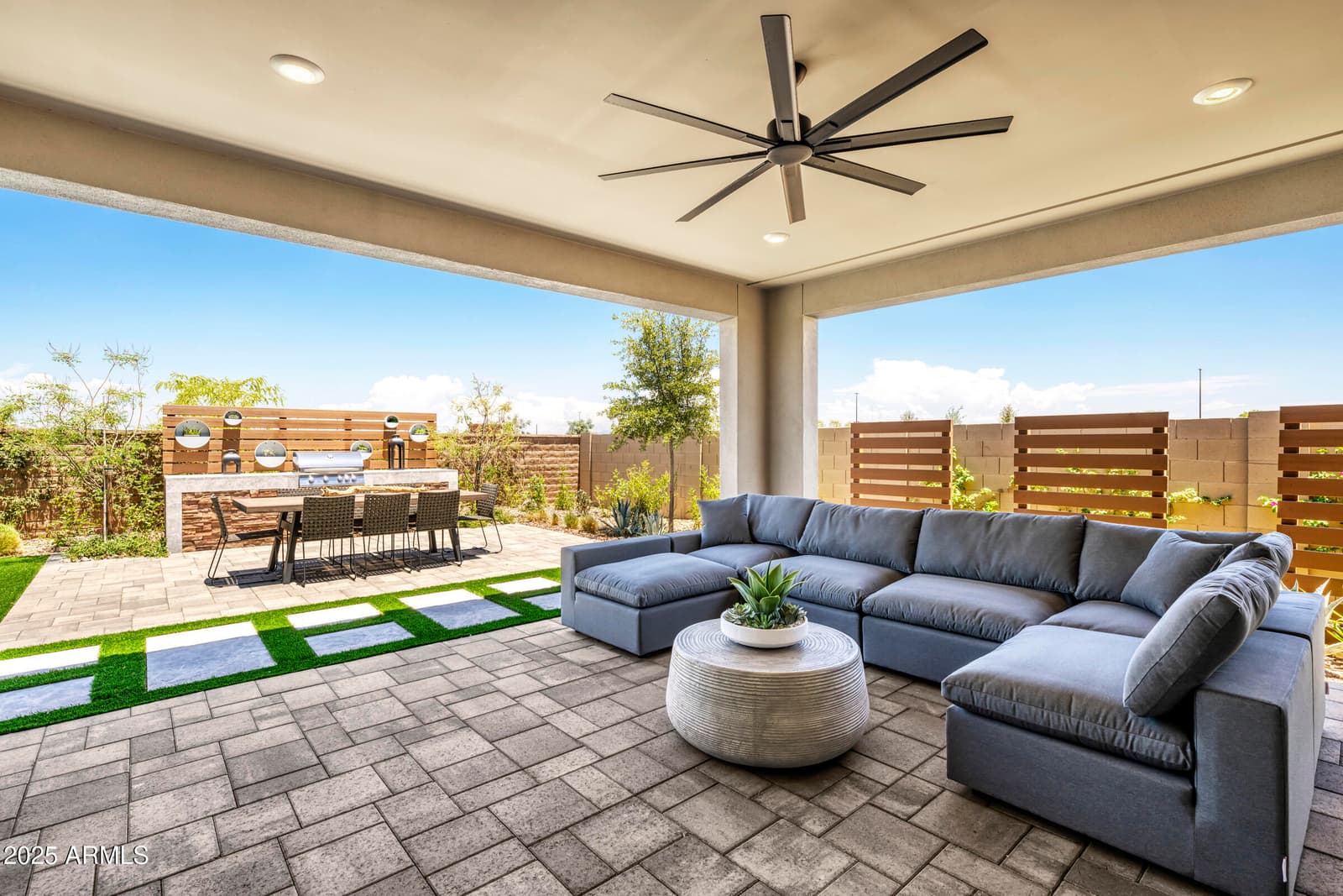 1534 E COCONINO Way, Gilbert, AZ 85298 — photo 12 of 15