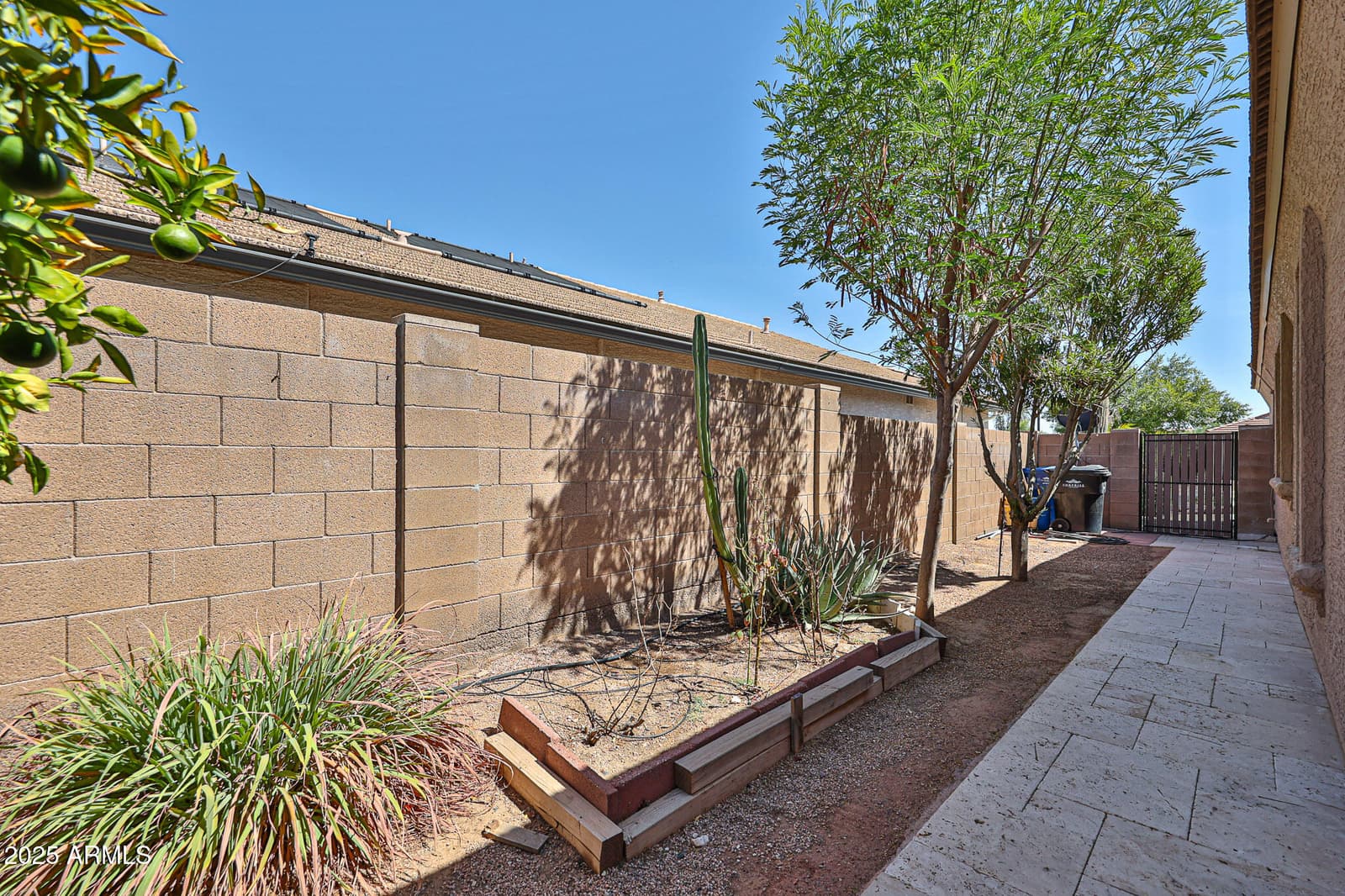 17648 W VOLTAIRE Street, Surprise, AZ 85388 — photo 36 of 50