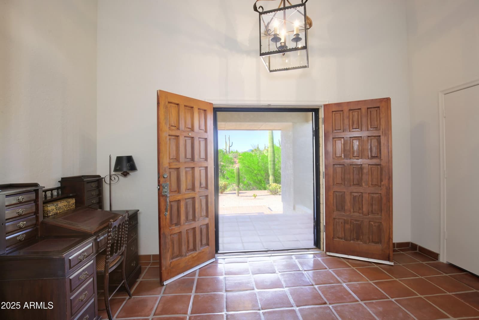 8249 E CAREFREE Drive, Carefree, AZ 85377 — photo 12 of 49