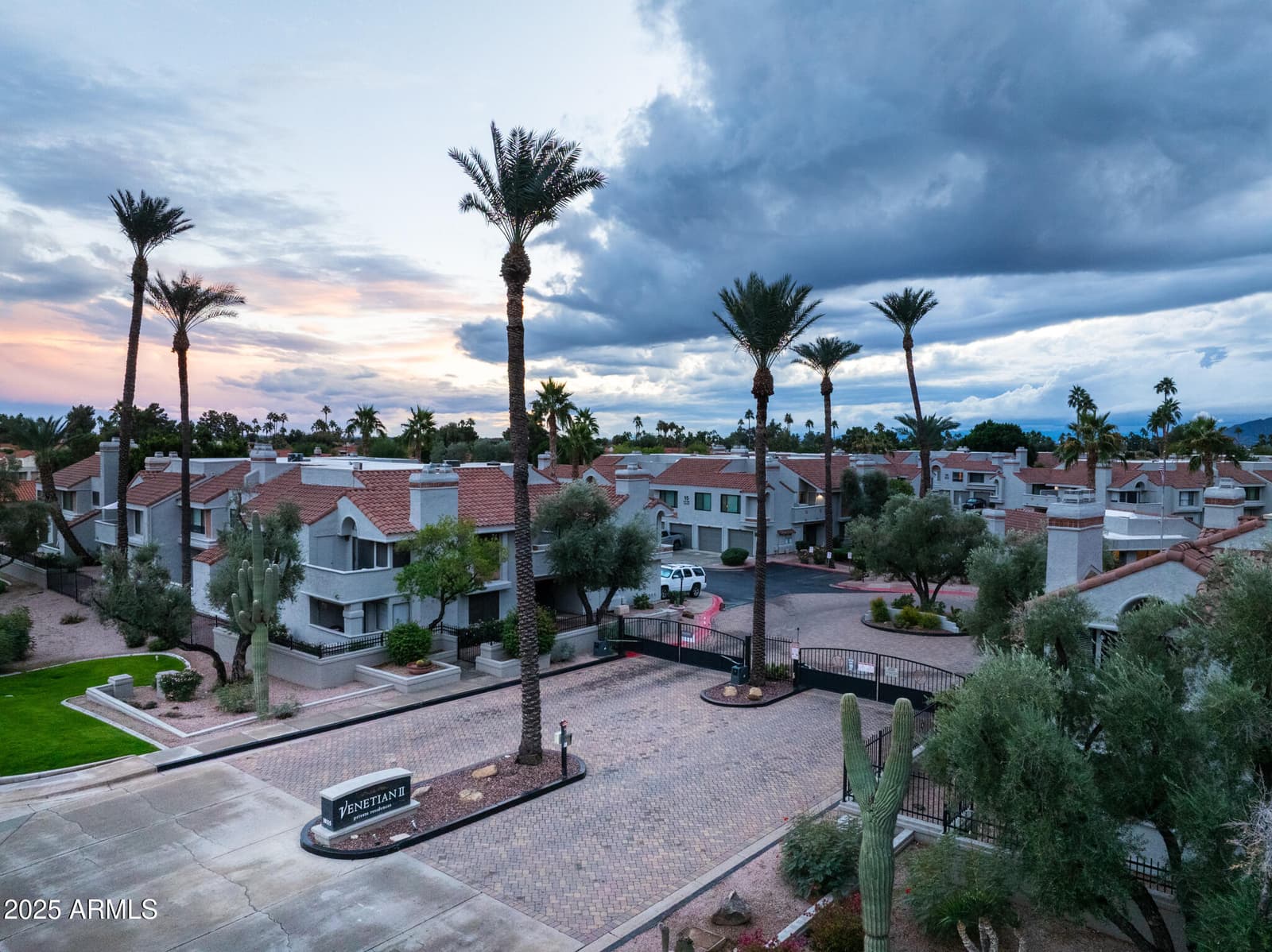 10115 E MOUNTAIN VIEW Road 1089, Scottsdale, AZ 85258 — photo 1 of 28