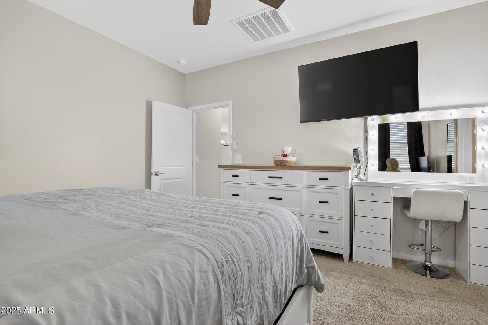 19090 N SILVER DOG Way, Maricopa, AZ 85138 — photo 13 of 33