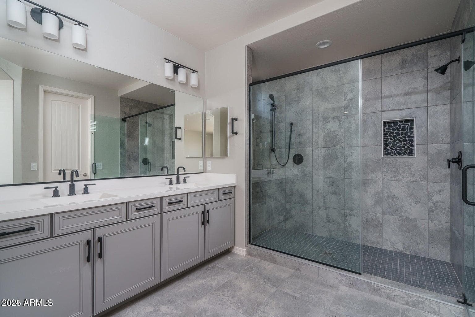 16026 W Alameda Road, Surprise, AZ 85387 — photo 17 of 76