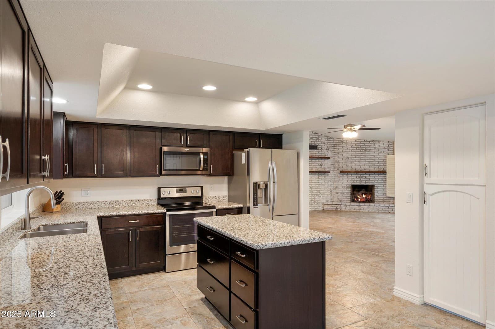 6242 E Hearn Road, Scottsdale, AZ 85254 — photo 9 of 40