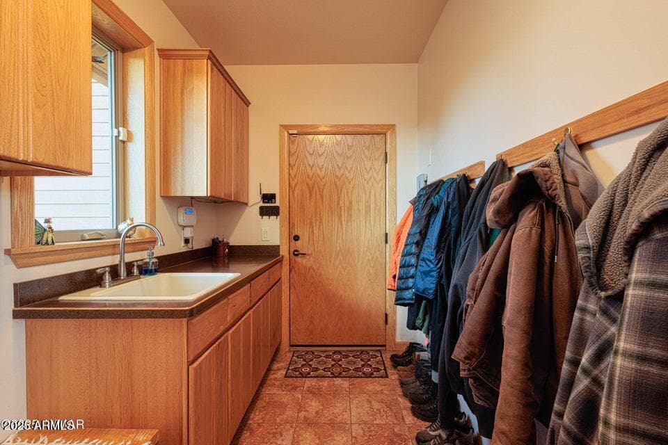 2225 STATE ROUTE 77, Show Low, AZ 85901 — photo 41 of 86