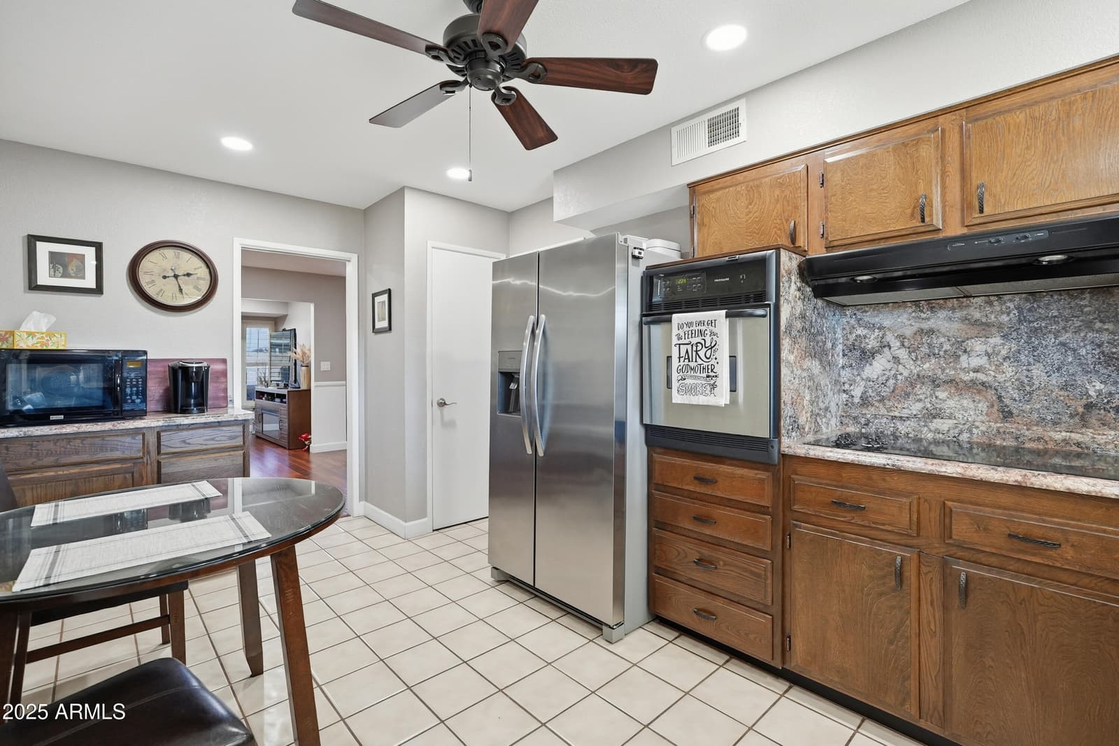 9942 W CAMEO Drive, Sun City, AZ 85351 — photo 7 of 15