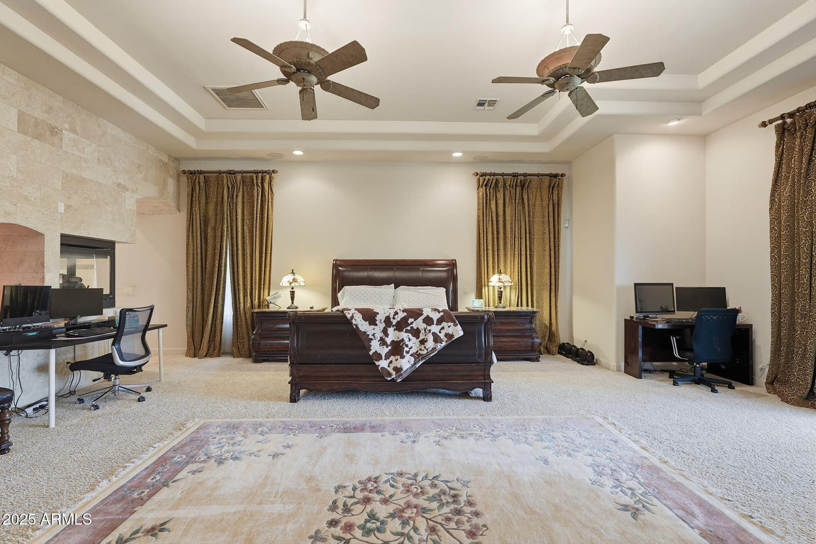 6 E OAKWOOD HILLS Drive, Chandler, AZ 85248 — photo 46 of 122
