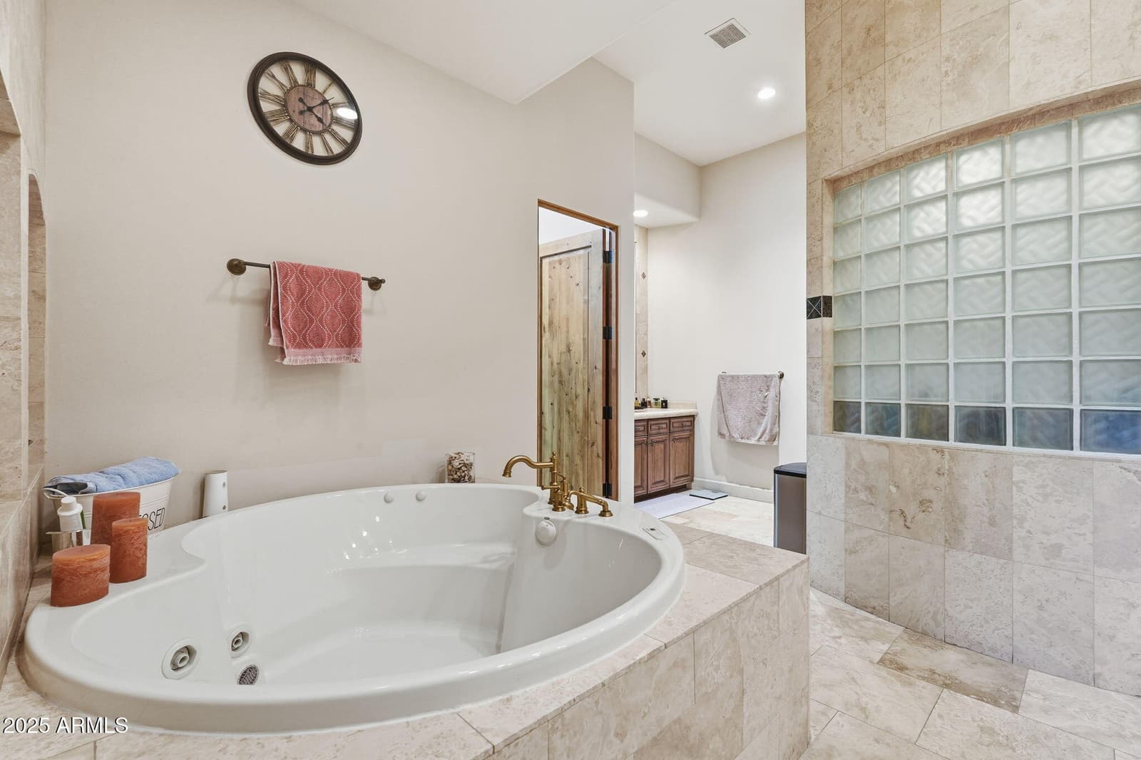6 E OAKWOOD HILLS Drive, Chandler, AZ 85248 — photo 58 of 122