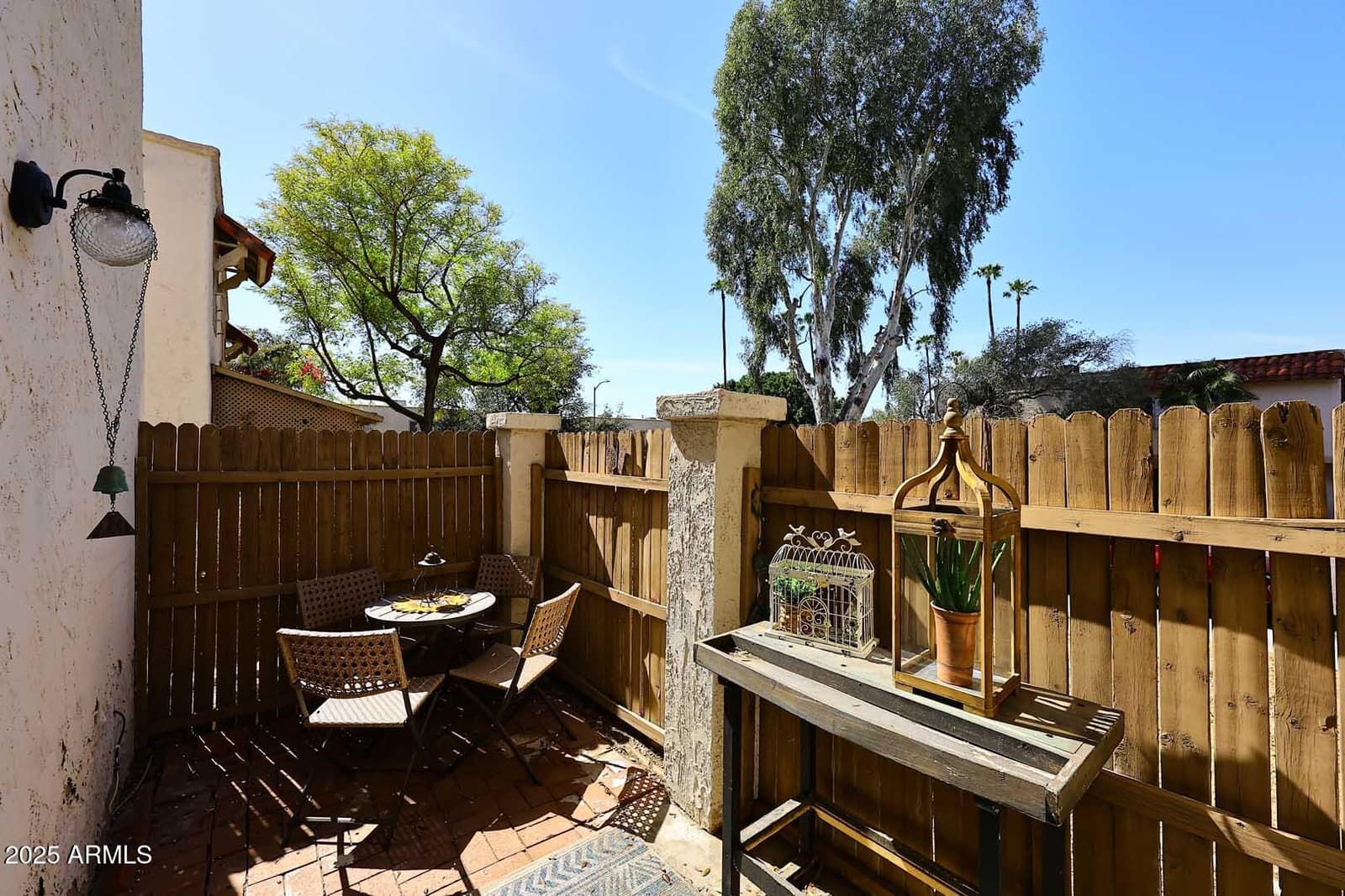 8819 N 12TH Place, Phoenix, AZ 85020 — photo 9 of 20