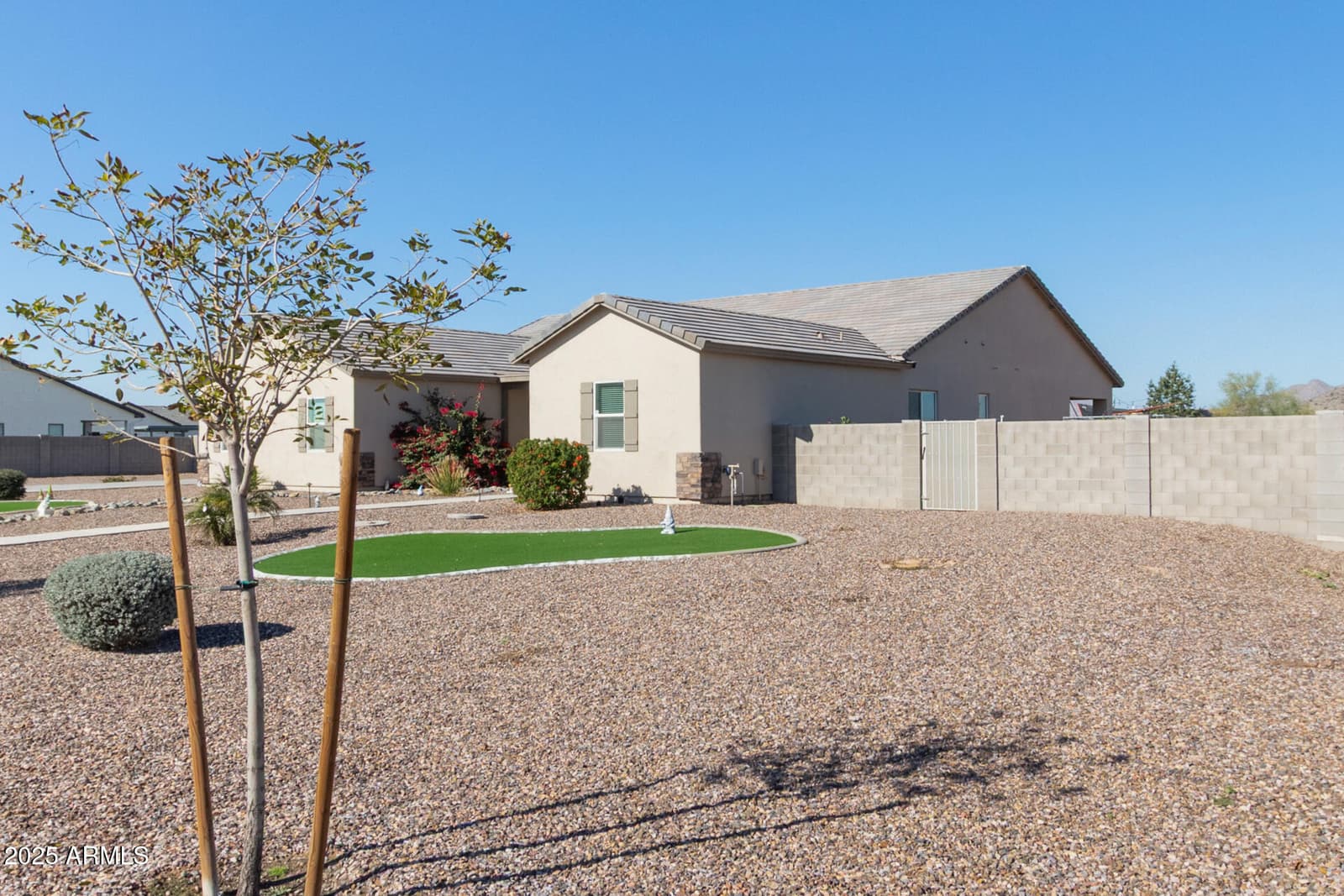 8998 W GARNET MOUNTAIN Drive, Casa Grande, AZ 85194 — photo 36 of 43