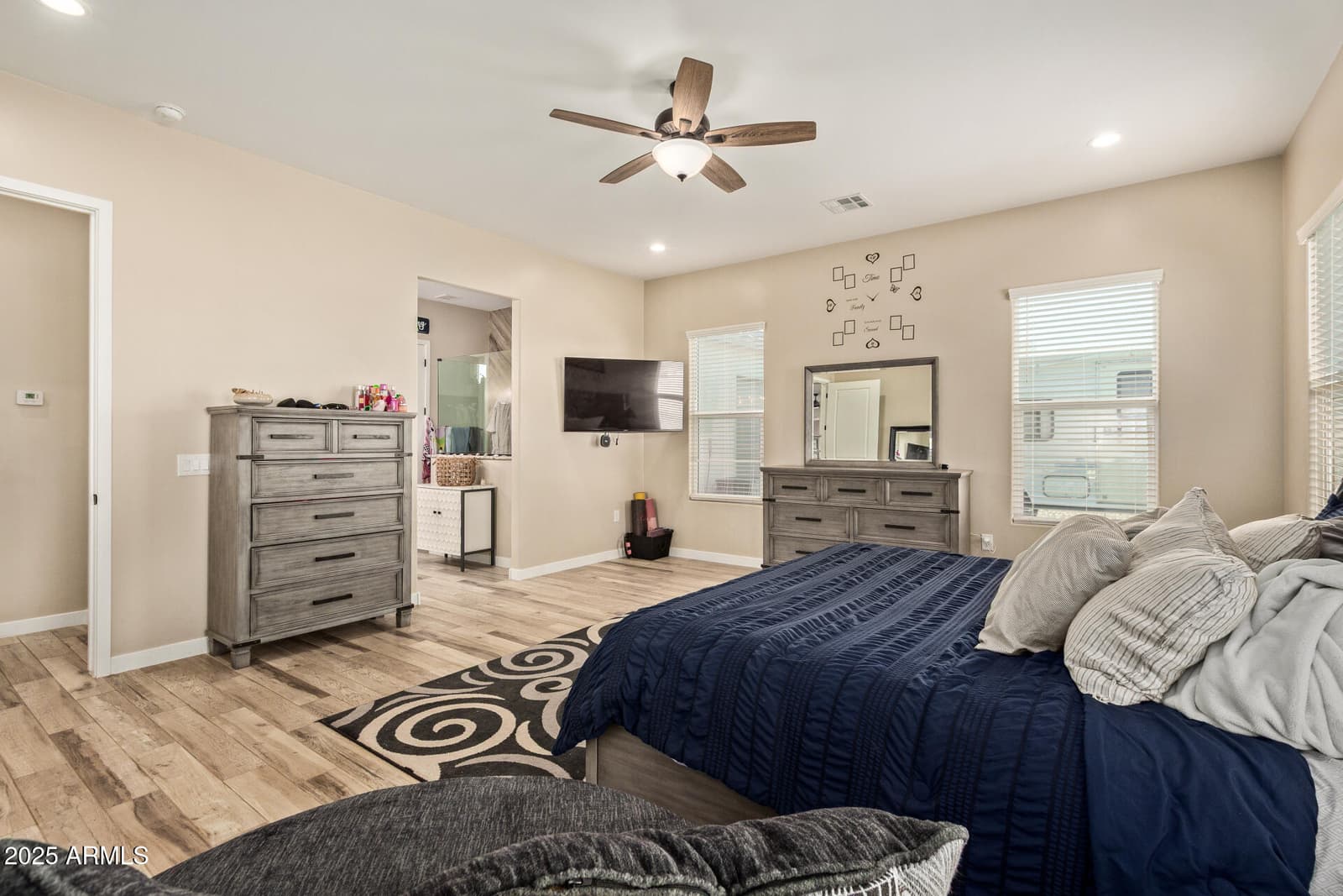 8998 W GARNET MOUNTAIN Drive, Casa Grande, AZ 85194 — photo 14 of 43