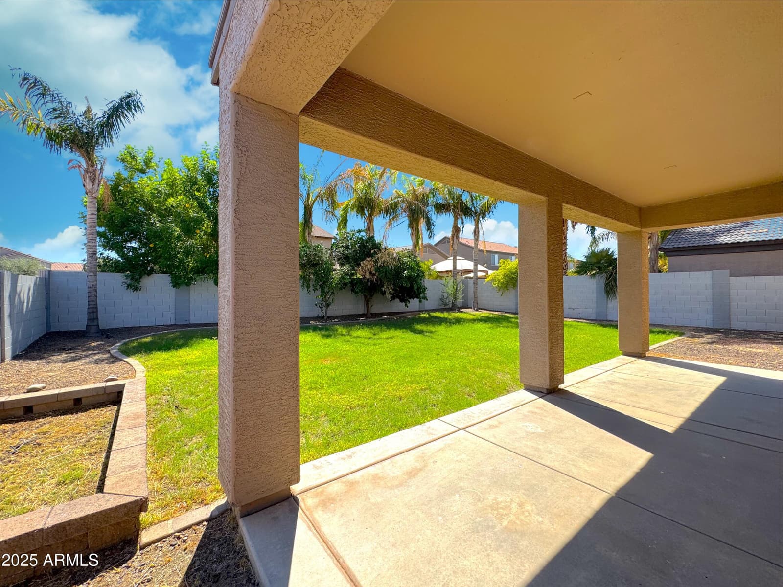 1637 W GREEN TREE Drive, San Tan Valley, AZ 85144 — photo 32 of 34