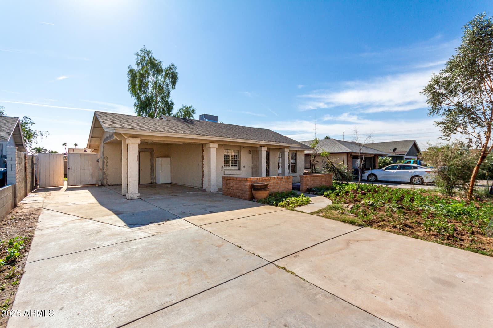9021 W Mulberry Drive, Phoenix, AZ 85037 — photo 3 of 35