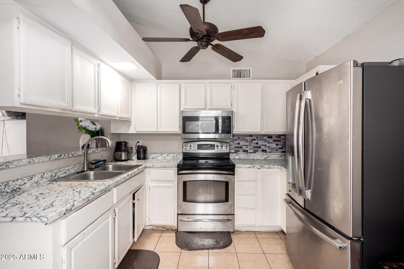 9021 W Mulberry Drive, Phoenix, AZ 85037 — photo 13 of 35