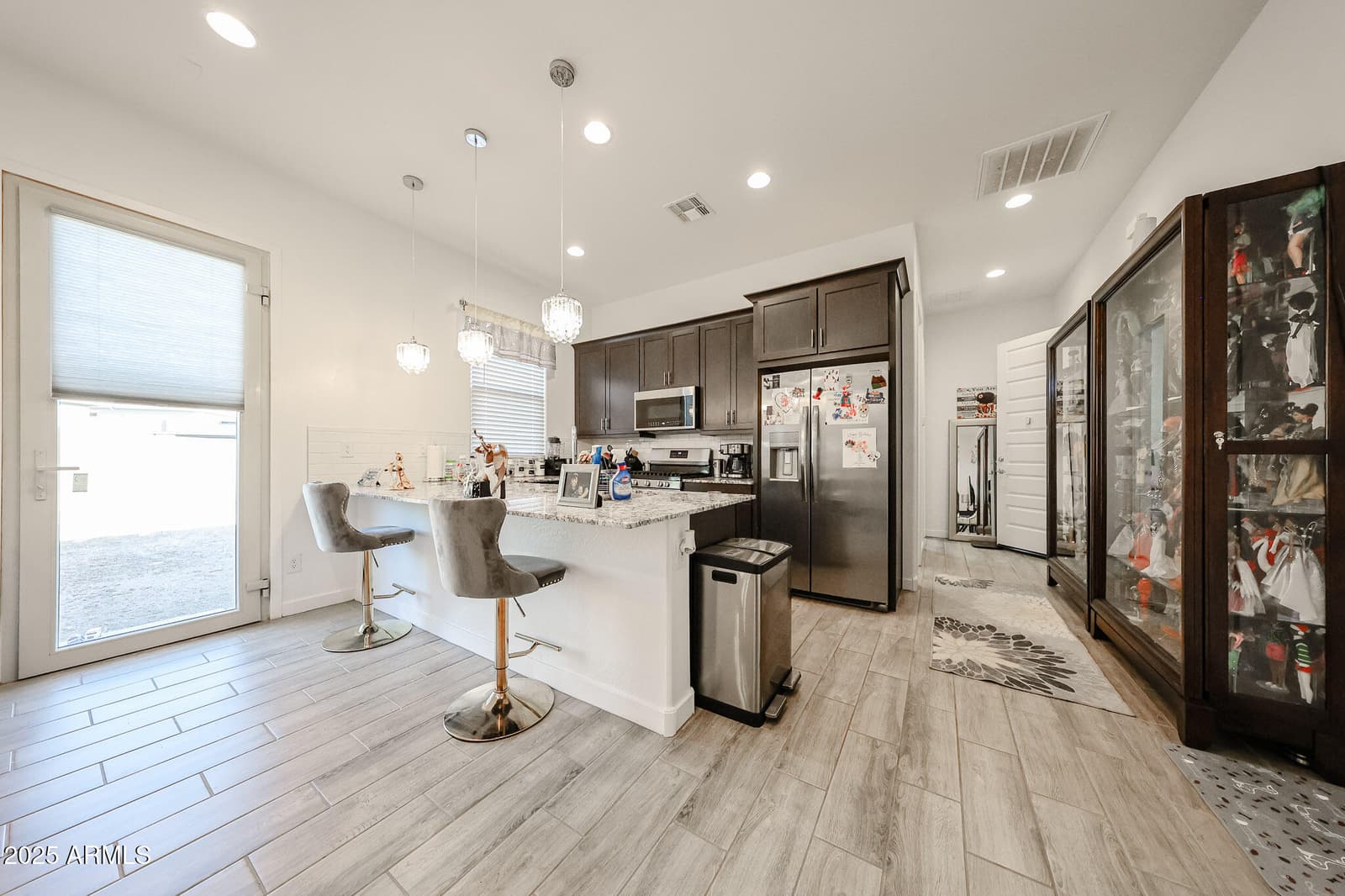 9635 S 40TH Drive, Laveen, AZ 85339 — photo 4 of 54