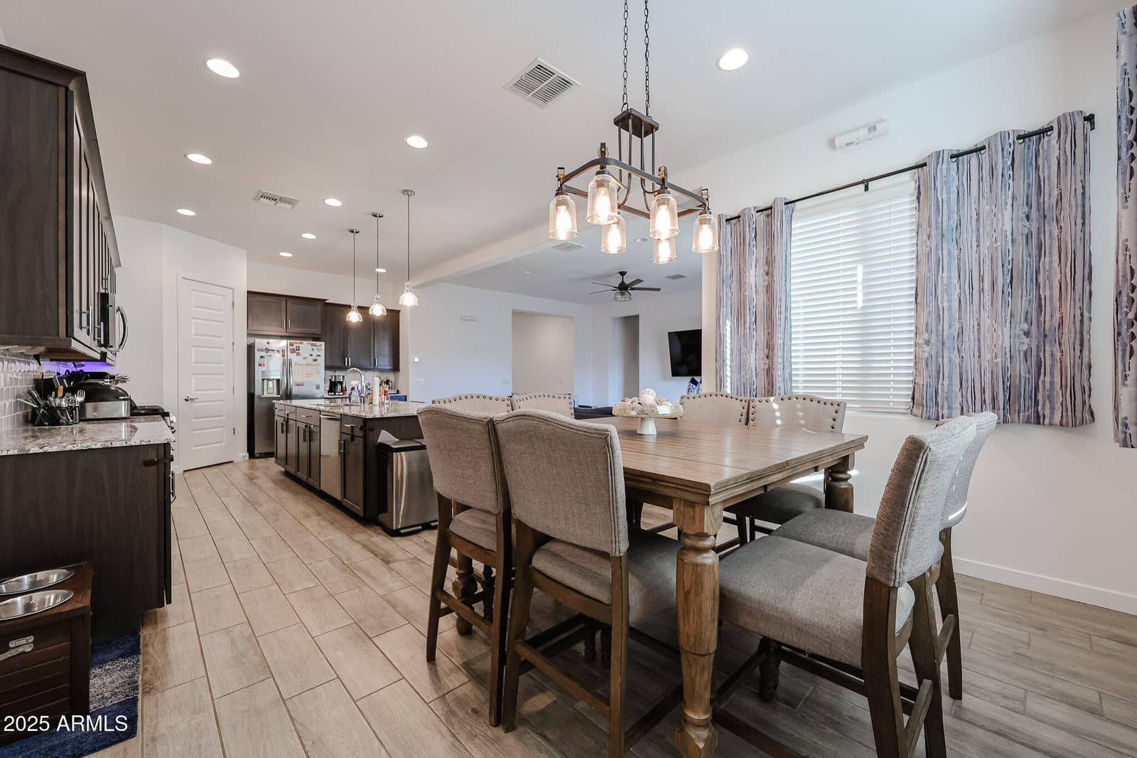 9635 S 40TH Drive, Laveen, AZ 85339 — photo 15 of 54