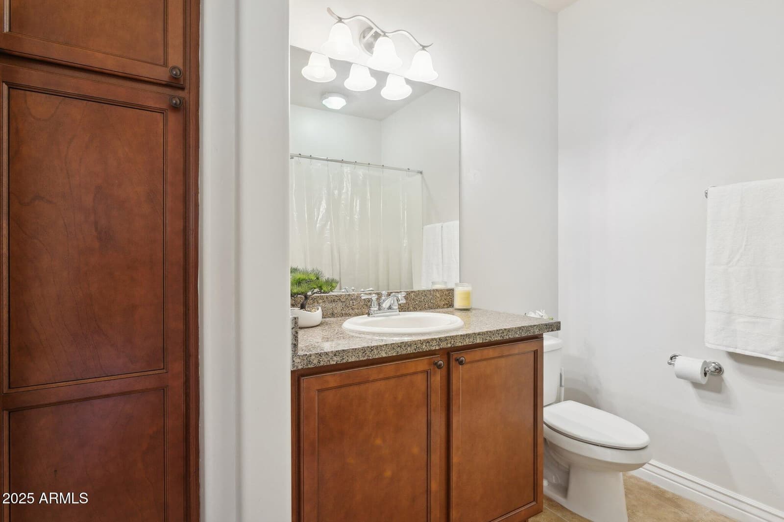 5350 E DEER VALLEY Drive 4267, Phoenix, AZ 85054 — photo 5 of 47