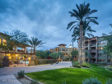 5350 E DEER VALLEY Drive 4267, Phoenix, AZ 85054 — photo 41 of 47