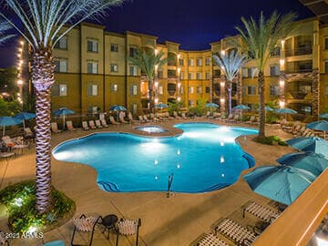 5350 E DEER VALLEY Drive 4267, Phoenix, AZ 85054 — photo 3 of 47