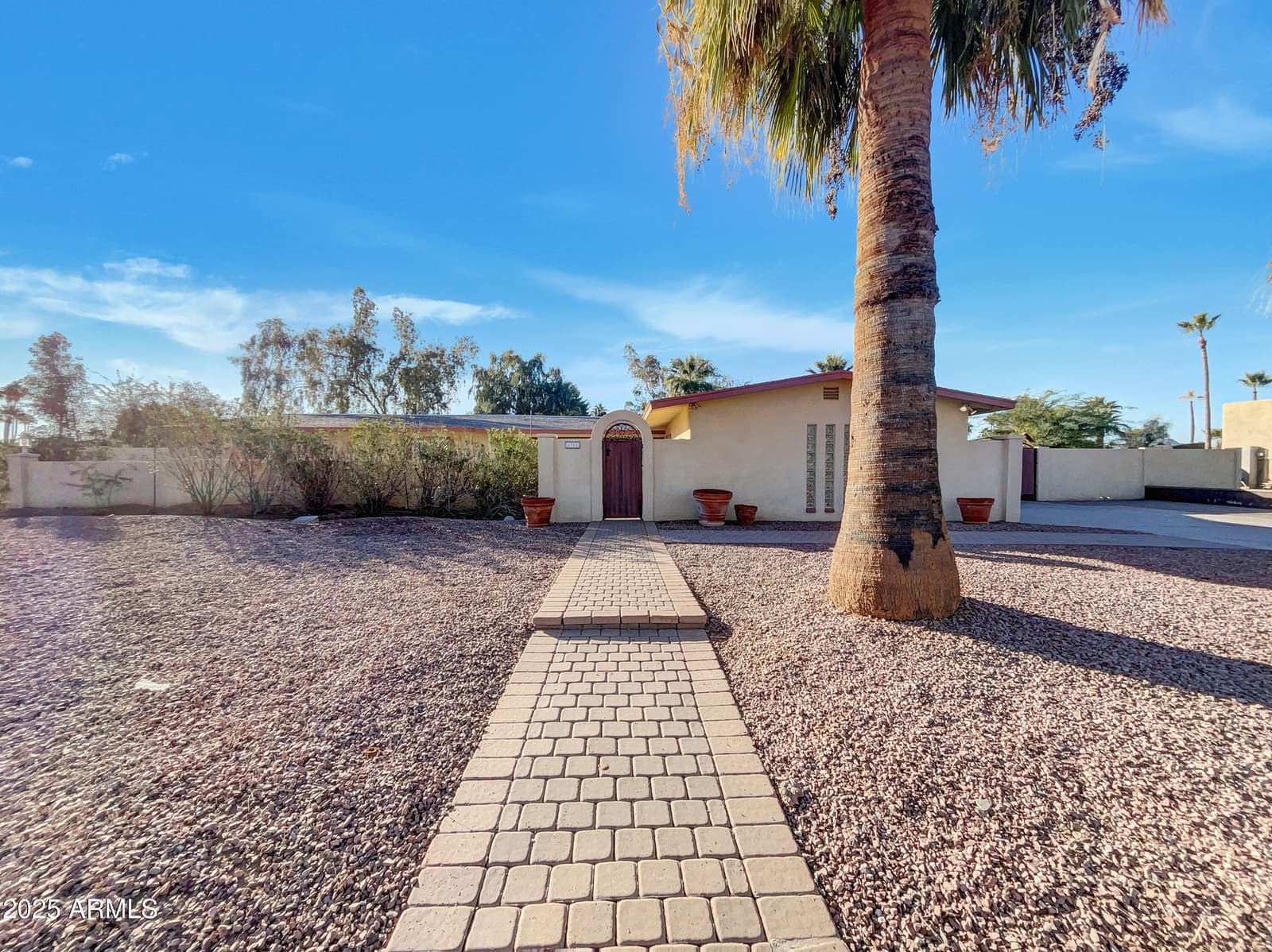 6325 E SWEETWATER Avenue, Scottsdale, AZ 85254 — photo 1 of 31