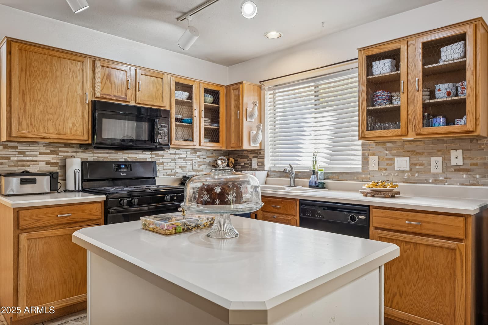 5180 W CAMPO BELLO Drive, Glendale, AZ 85308 — photo 8 of 19