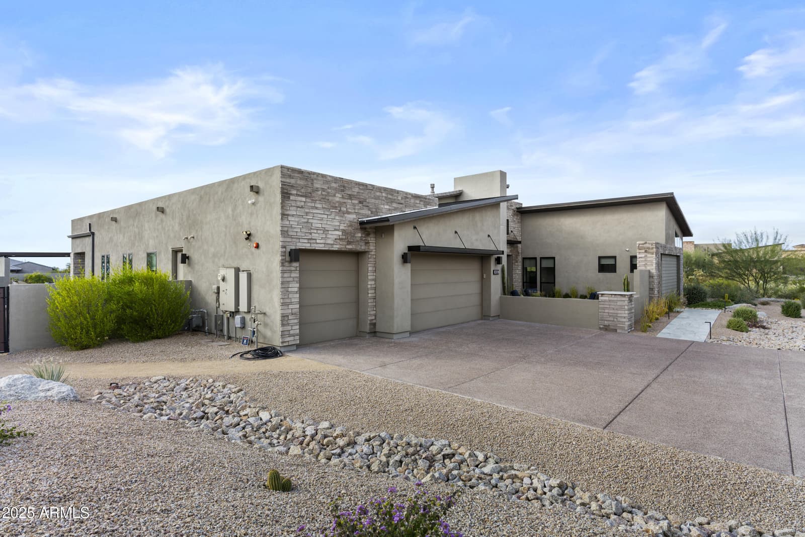 8316 E SAND FLOWER Drive, Scottsdale, AZ 85266 — photo 5 of 62