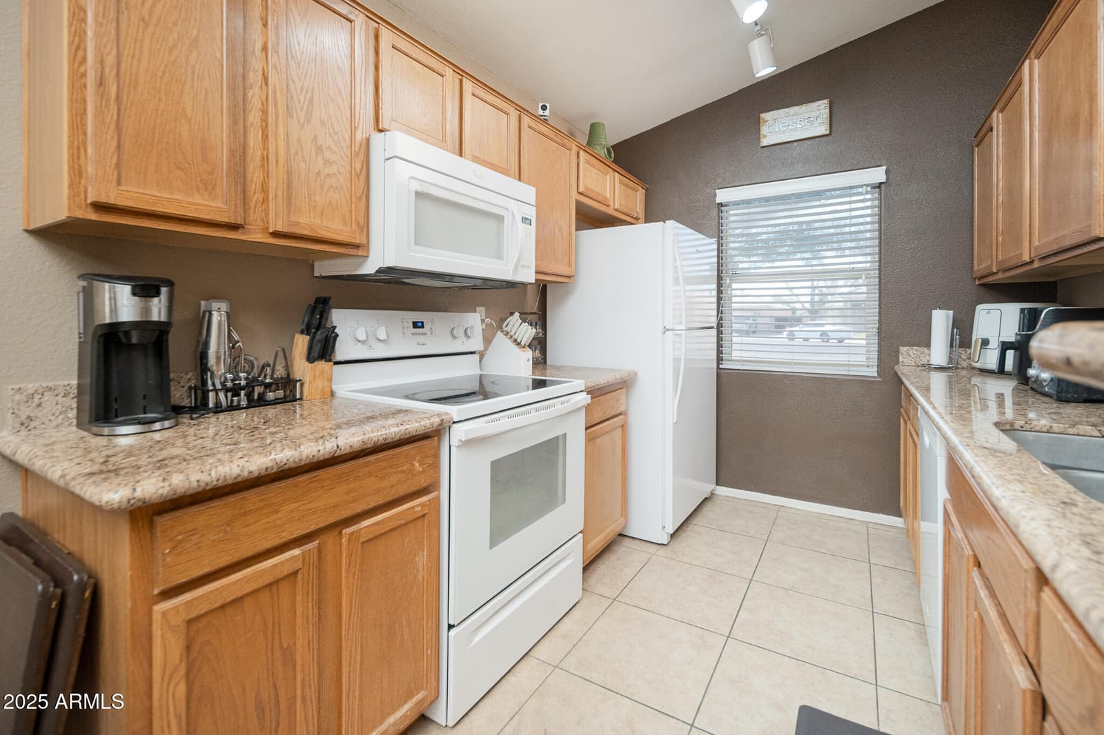 10281 N 94TH Drive, Peoria, AZ 85345 — photo 5 of 25