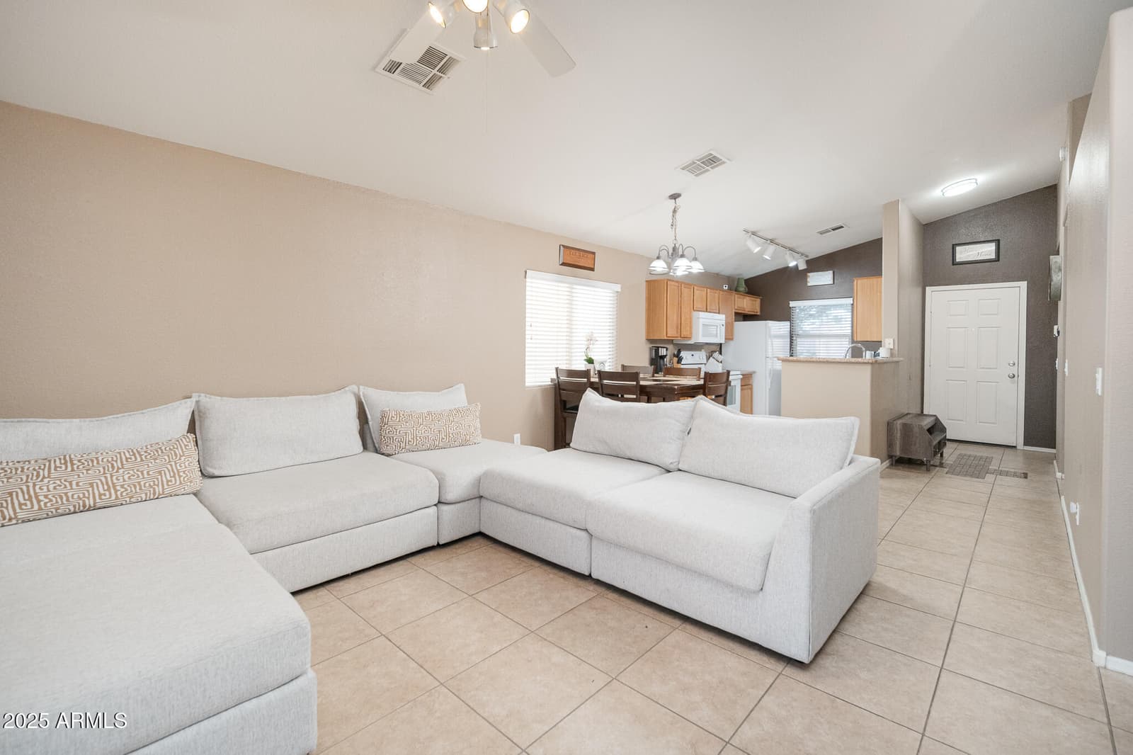 10281 N 94TH Drive, Peoria, AZ 85345 — photo 3 of 25