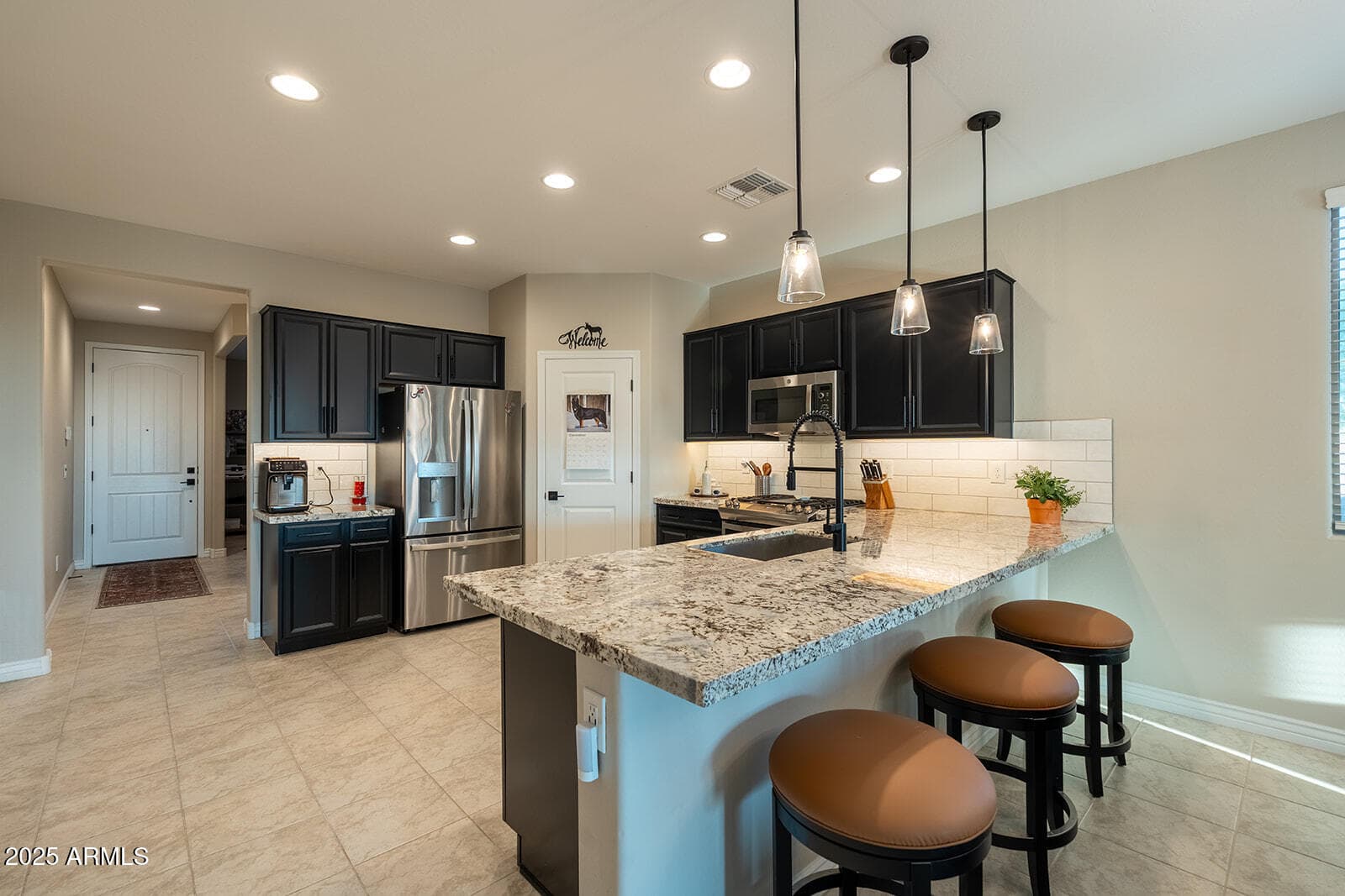 37646 N BRIDLEWOOD Lane, San Tan Valley, AZ 85140 — photo 4 of 29