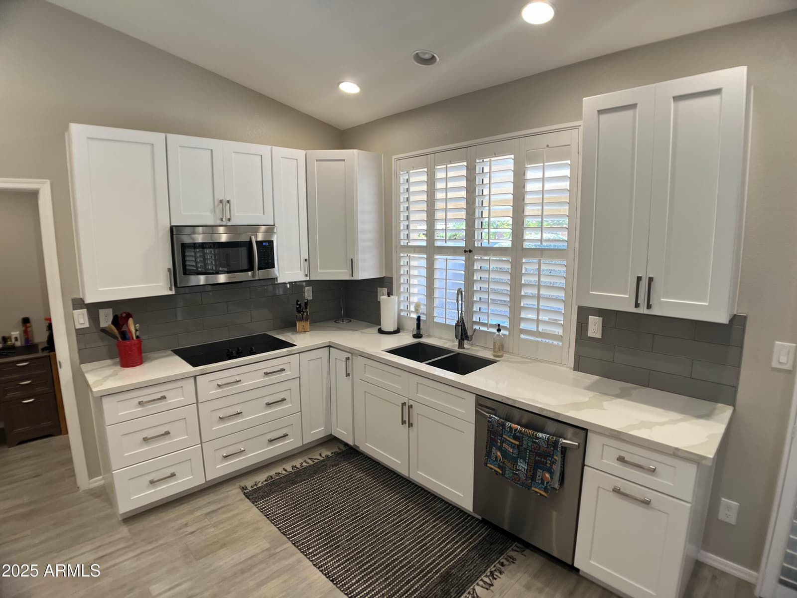9421 W CHINO Drive, Peoria, AZ 85382 — photo 11 of 25