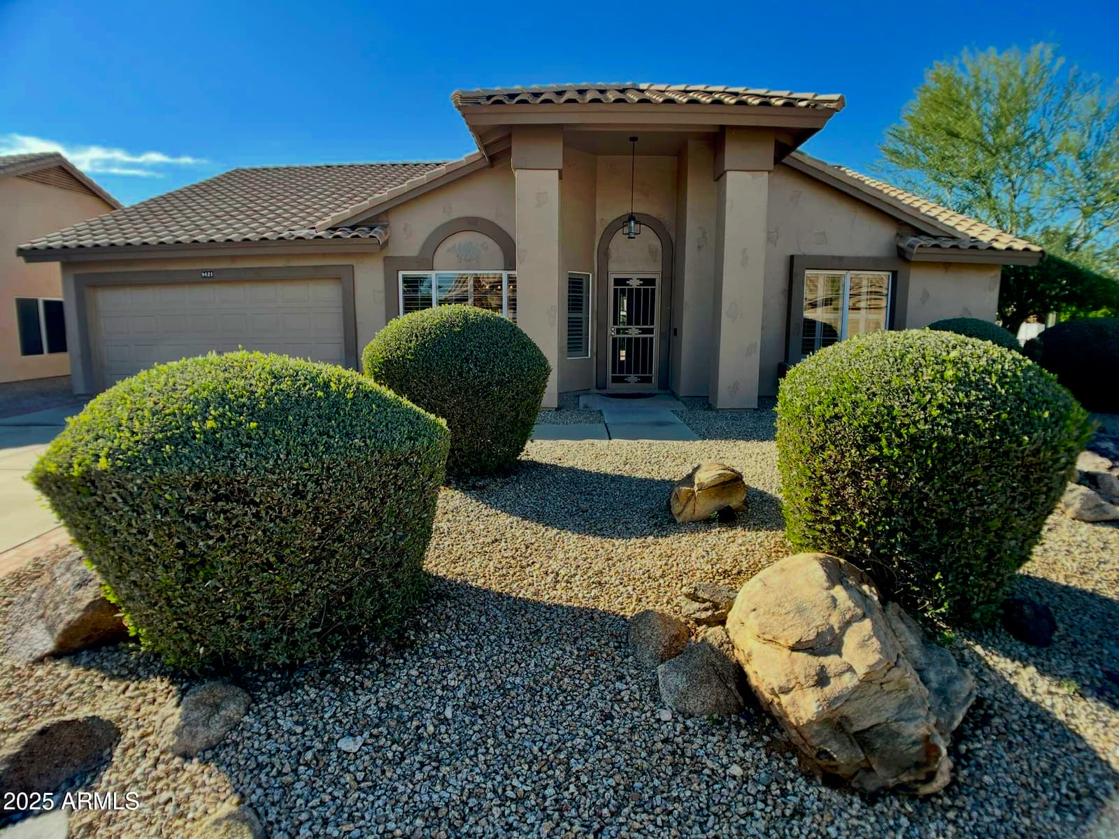 9421 W CHINO Drive, Peoria, AZ 85382 — photo 2 of 25