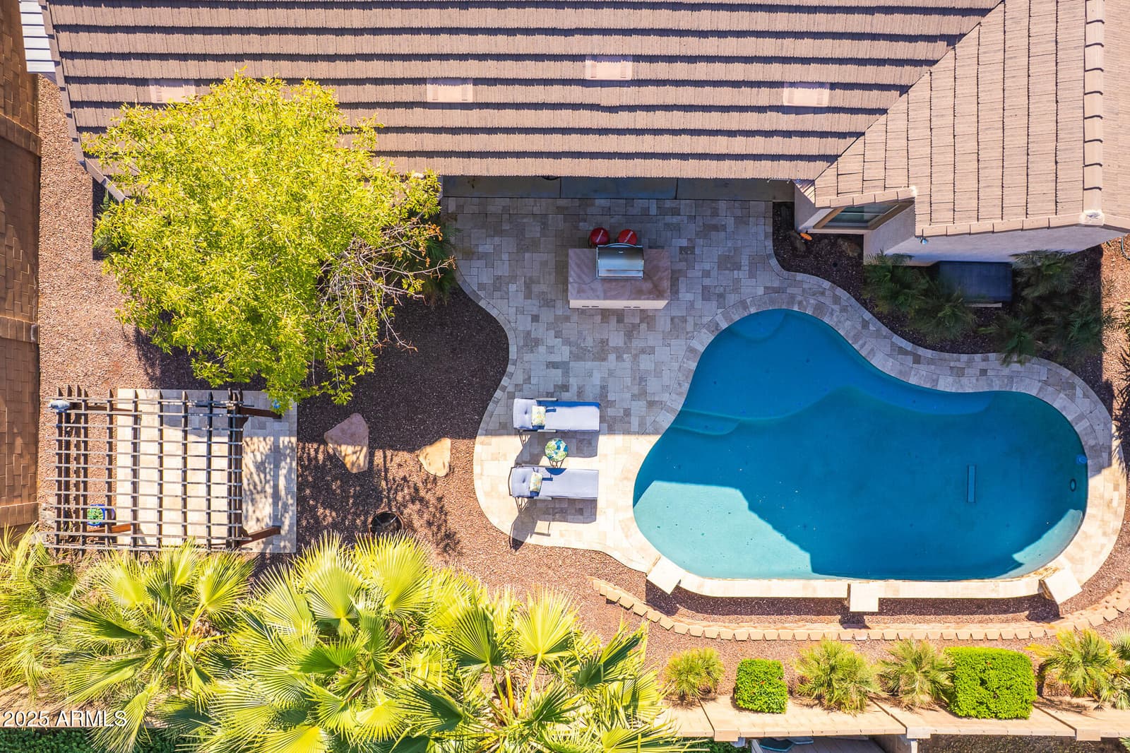 15850 W MERCER Lane, Surprise, AZ 85379 — photo 38 of 42