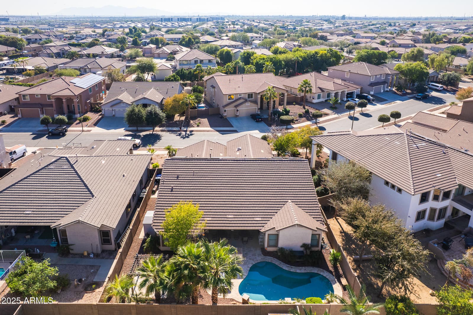 15850 W MERCER Lane, Surprise, AZ 85379 — photo 39 of 42