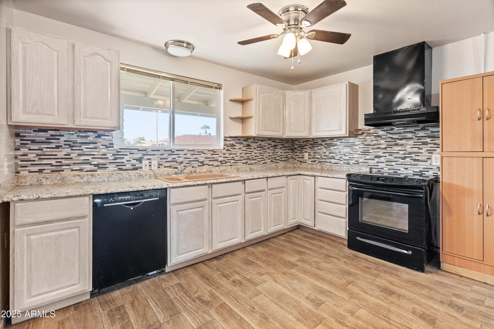 4821 N 32ND Avenue, Phoenix, AZ 85017 — photo 11 of 34