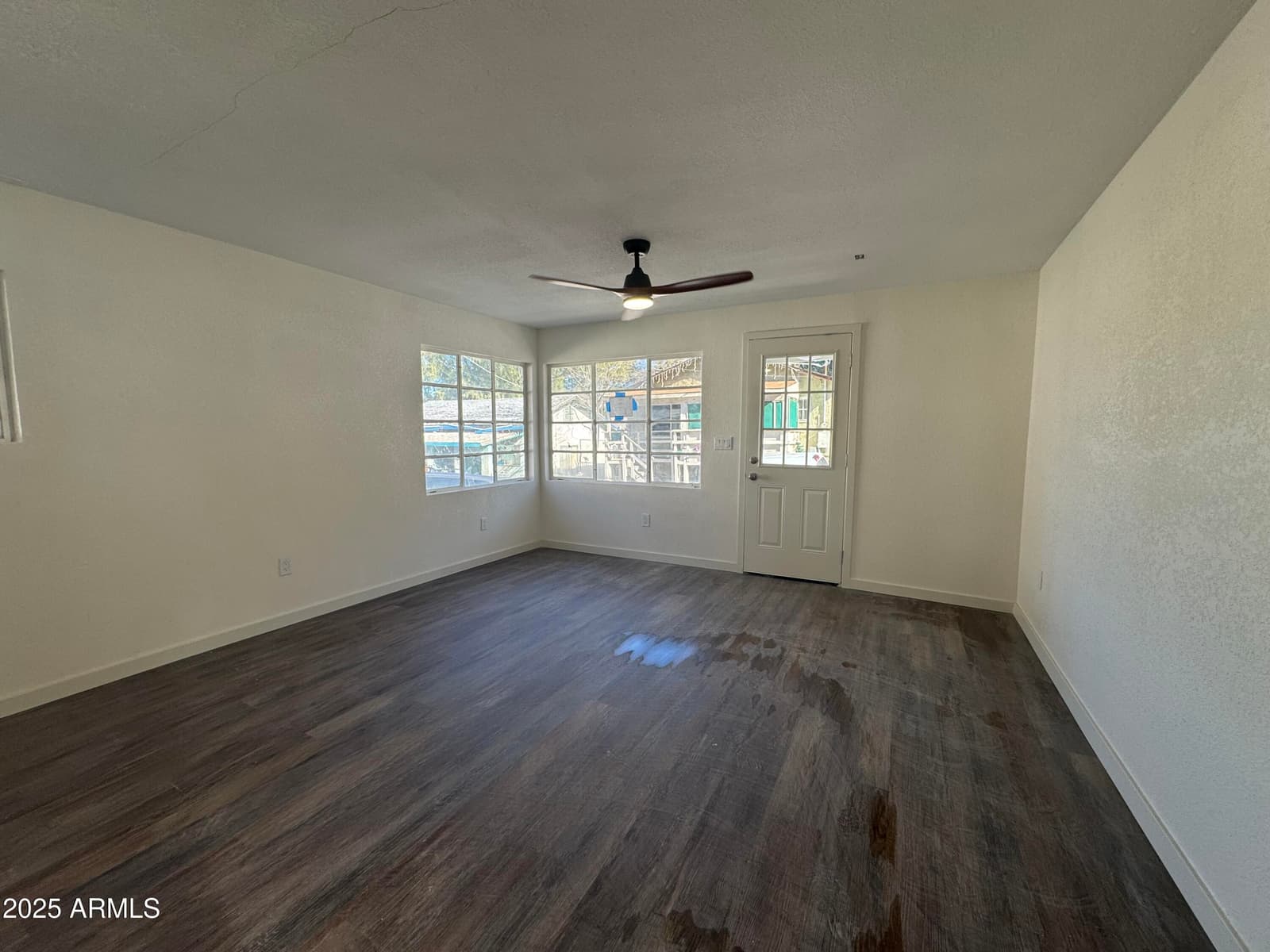 184 S Kent Street, Miami, AZ 85539 — photo 14 of 17