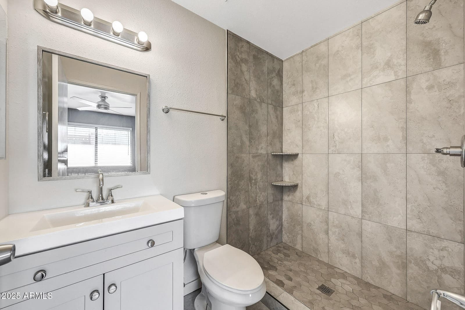 1001 N GRANITE REEF Road, Scottsdale, AZ 85257 — photo 4 of 29