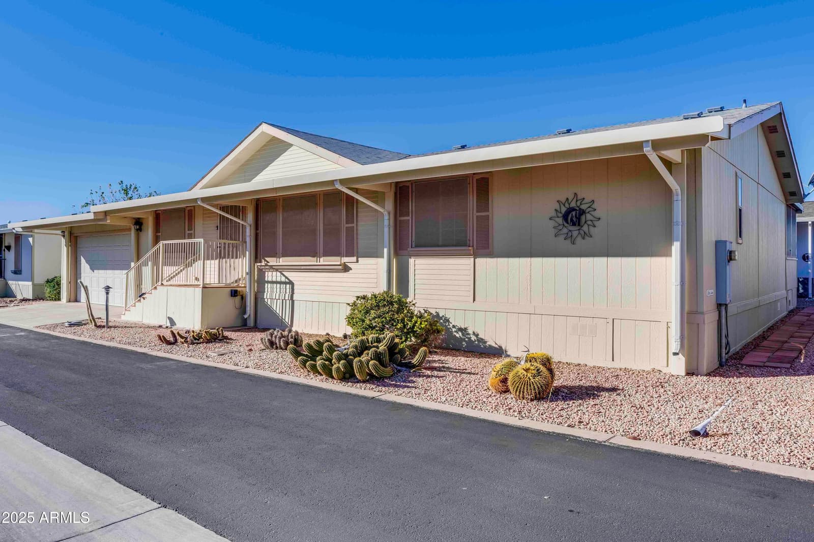 17200 W BELL Road 2337, Surprise, AZ 85374 — photo 1 of 25