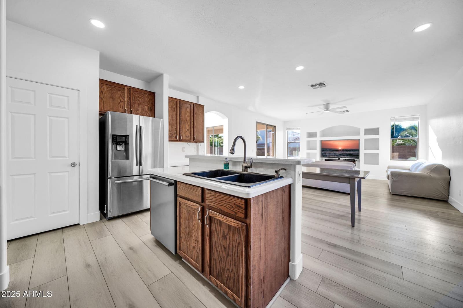 16529 W SAGUARO Lane, Surprise, AZ 85388 — photo 13 of 50
