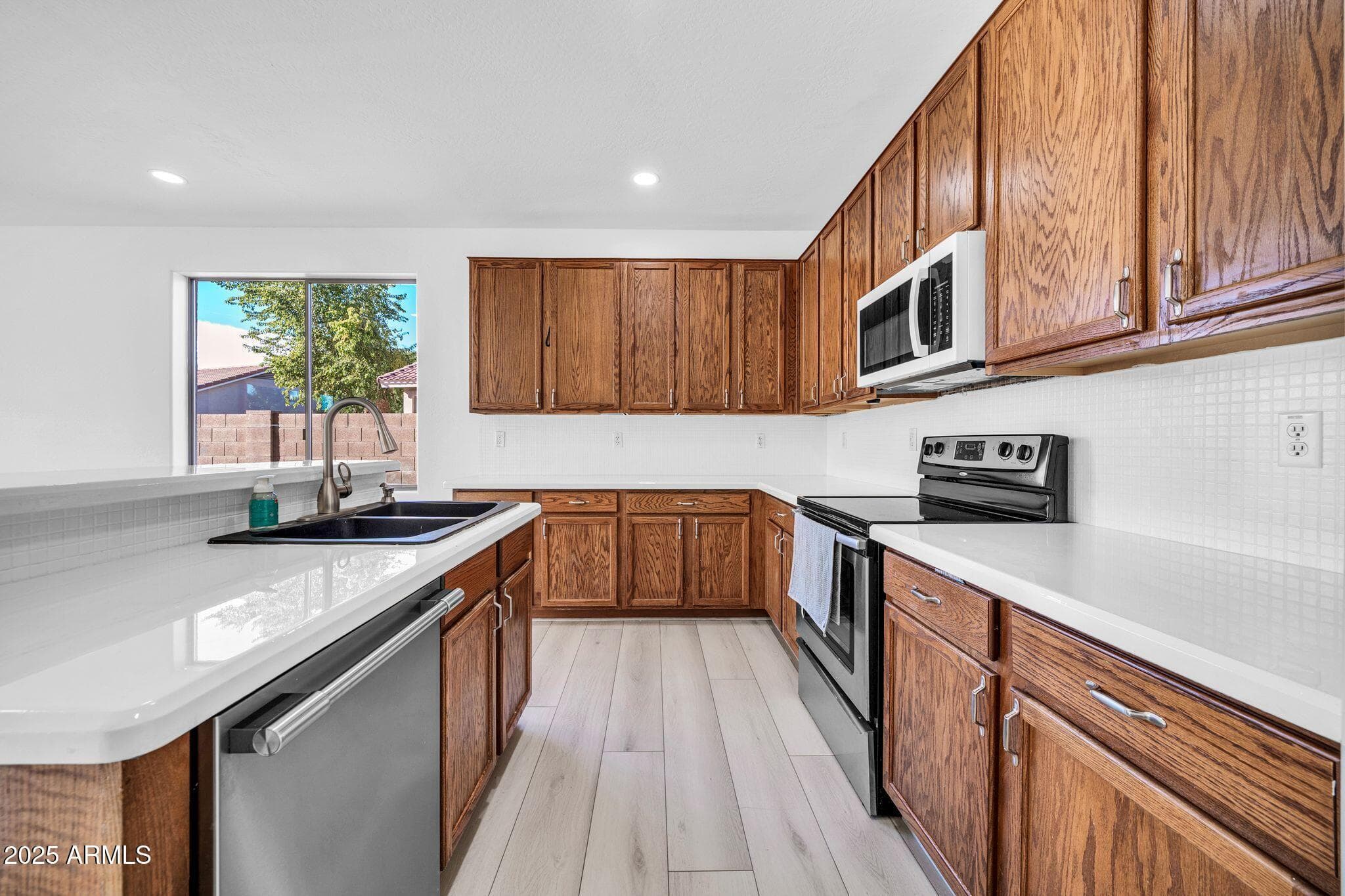 16529 W SAGUARO Lane, Surprise, AZ 85388 — photo 14 of 50