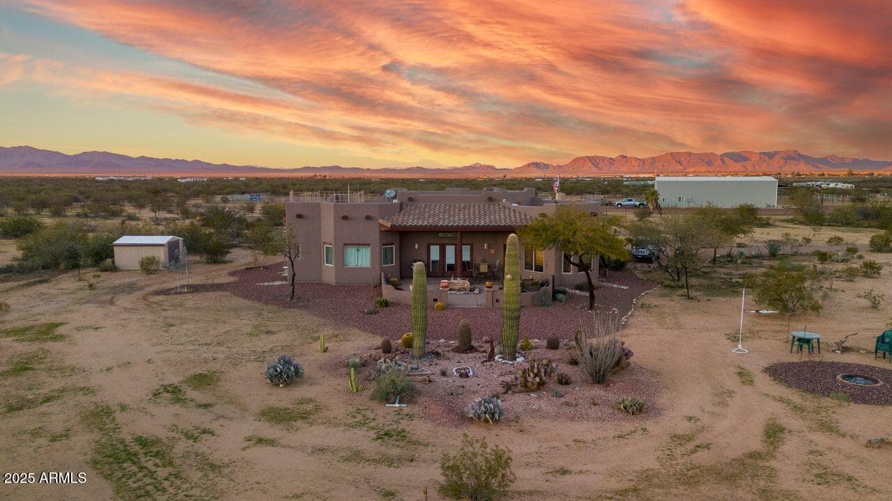 48424 N 520th Avenue, Aguila, AZ 85320 — photo 4 of 61
